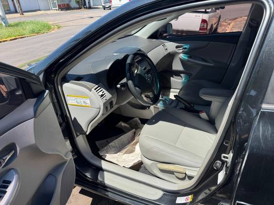TOYOTA COROLLA 2.0 XEI 16V FLEX 4P AUTOMÁTICO